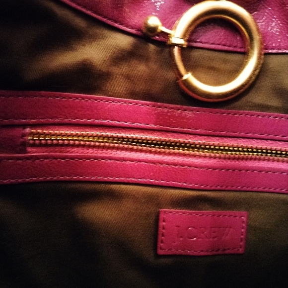 Purple Quilted Women's Bag J Crew 100% Leather.. Gorgeous Purple Color - Picture 5 of 6